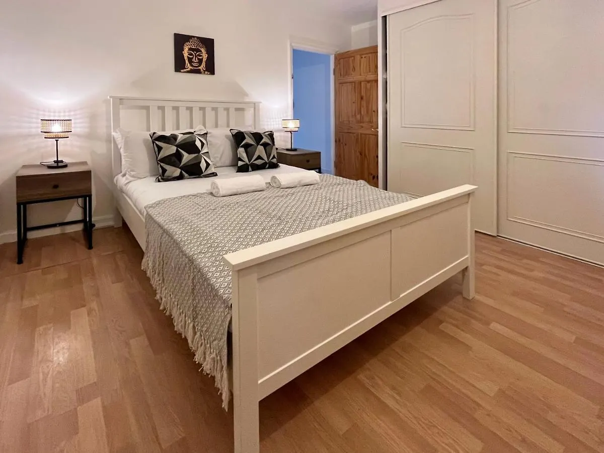 Maria'S House In East London Apartment Dagenham